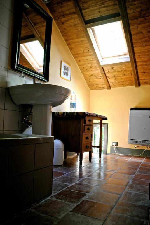 Tenuta Rivalazzo Pensionat Noceto Rum bild